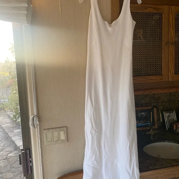 Banana Republic | Dresses | Banana Republic Vintage Womens Elegant White Maxi Dress Linen Size | Poshmark Banana Republic | Dresses | Banana Republic Vintage Womens Elegant White Maxi Dress Linen Size | Poshmark